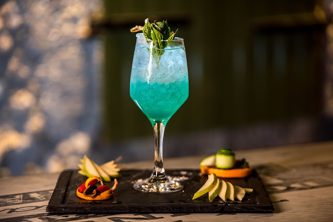 Opinii despre Λιοτρίβι καφέ în Σύβοτα - Γαστρονομία και φιλοξενία