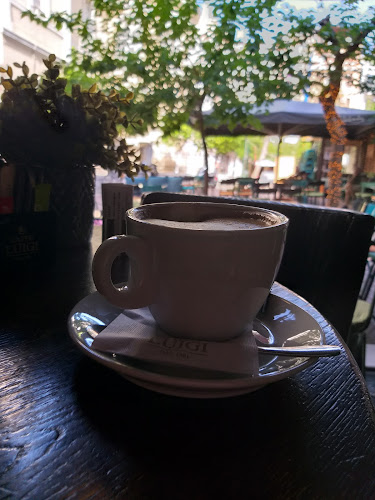 Rooster - Γαστρονομία και φιλοξενία