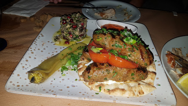 Βουρβουλάδικον - Γαστρονομία και φιλοξενία