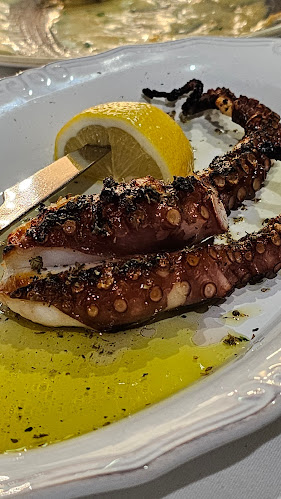 Opinii despre Χατζηκέλη - Ψαροταβέρνα în Ρόδος - Γαστρονομία και φιλοξενία