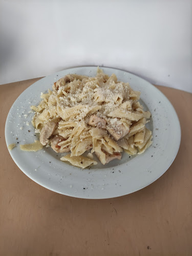 Δίδυμοι Μαγειρείο