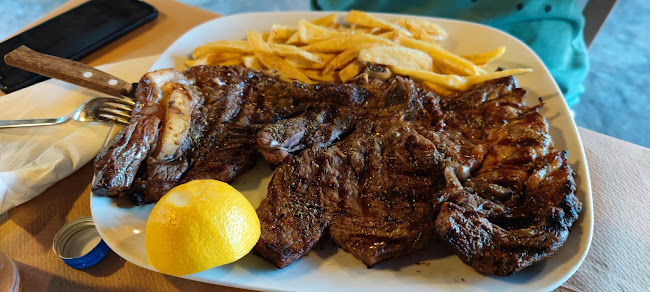 Tavern "To Filaraki"