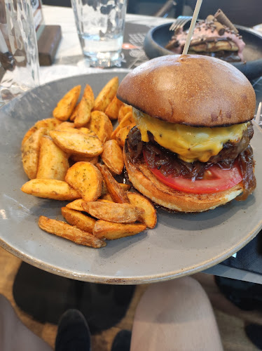 Κρεοπωλείο Κάρυστος - Μπαλτάς Κωνσταντίνος - Γαστρονομία και φιλοξενία