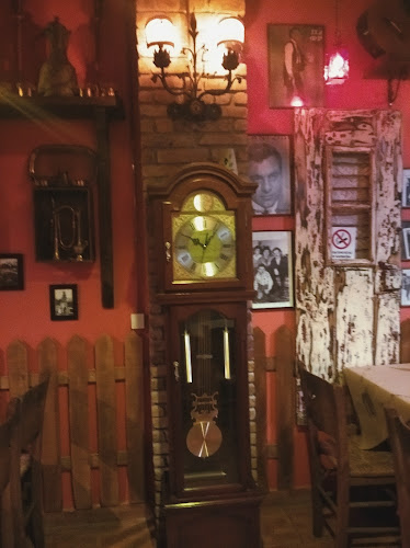 Στρατηγού Σαράφη 23, Τρίκαλα 421 00