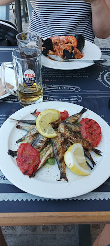 Παραλία - Γαστρονομία και φιλοξενία