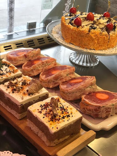 Δημ. Γούναρη 231, Γλυφάδα 166 74