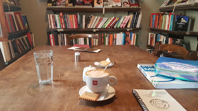 Opinii despre "Το Βιβλίο" καφέ în Ηράκλειο - Γαστρονομία και φιλοξενία