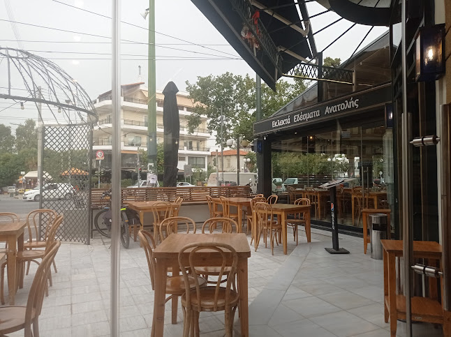 Λεωφ. Δεκελείας 130, Νέα Φιλαδέλφεια Αττικής 143 43