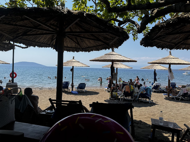 Μπαράκι Candia Beach