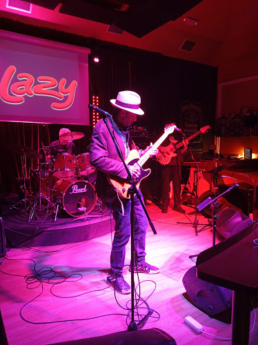 Comentarii opinii despre Lazy club Next Generation