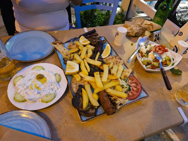 Hellinikon - Traditional Fish Tavern with Live Music | Skiathos