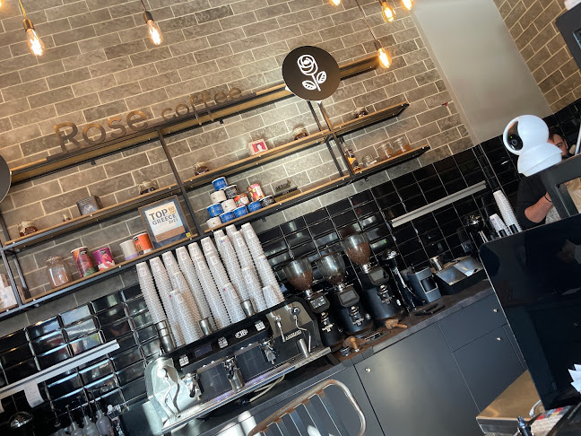 Opinii despre Rose coffee în Μεταμόρφωση - Γαστρονομία και φιλοξενία