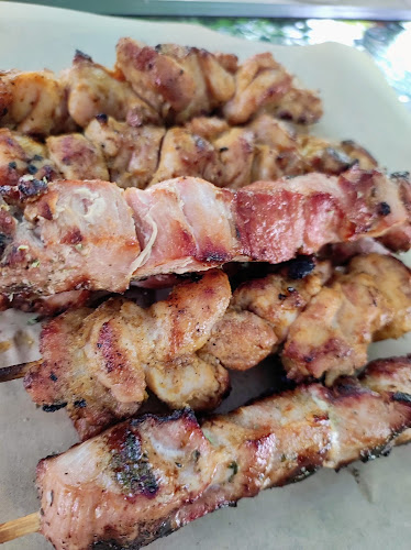 Διαχειρός και στη Λαδόκολλα - Σουβλάκια Καστοριά - Γαστρονομία και φιλοξενία