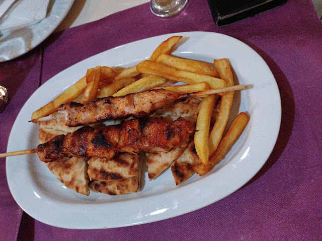 Opinii despre Σουβλατζίδικο Stalis în Αλίαρτος - Γαστρονομία και φιλοξενία