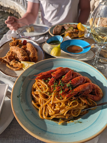 Opinii despre Το Μπαλκόνι του Άκη în Αλυκή - Γαστρονομία και φιλοξενία