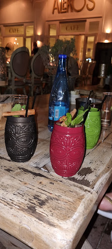 ALEKOS BEACH CAFE - Άγιοι Απόστολοι