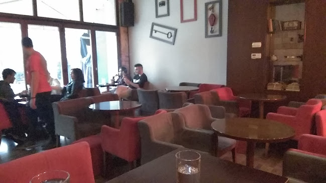 Άδωνις Cafe - Δεσκάτη