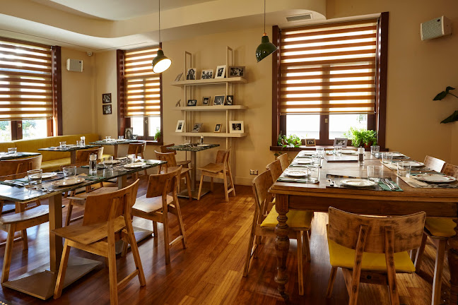 Frankie - Γαστρονομία και φιλοξενία