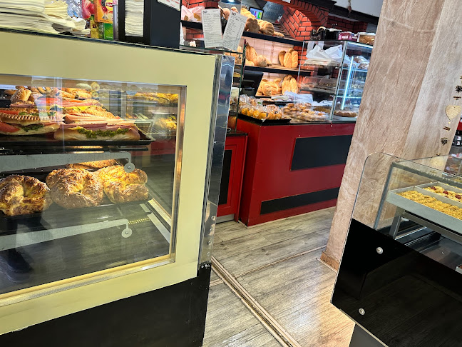 Opinii despre Φούρνος Τα Γιάννενα κ. Πετραλώνων în Αθήνα - Γαστρονομία και φιλοξενία