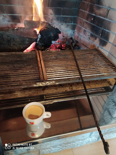 Οι Βρύσες Καφέ -Ταβερνα - Γαστρονομία και φιλοξενία