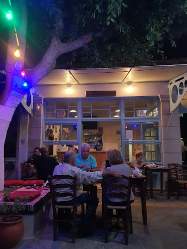 Καφενείο - Ρακάδικο Αϊβαλιώτης - Ηράκλειο