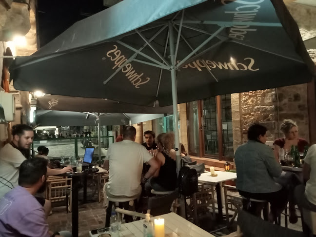 Opinii despre Rock bar ΜΕΖΑΣ în Χίος - Γαστρονομία και φιλοξενία