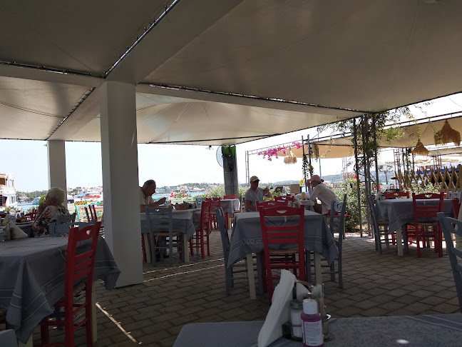 Λιμάνι, Πόρτο Χέλι 213 00