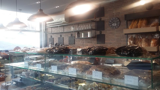 Delicious Corner - cafe-αρτοζαχαροπλαστείο