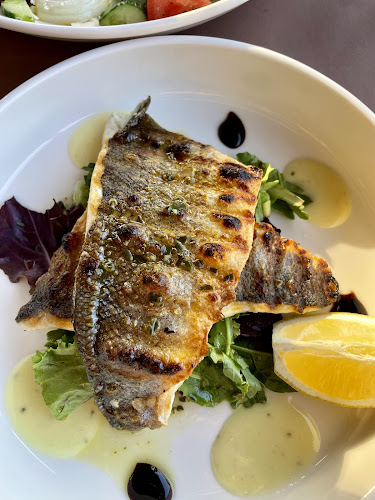 Opinii despre Ammos Restaurant în Πόρτο Ράφτη - Γαστρονομία και φιλοξενία