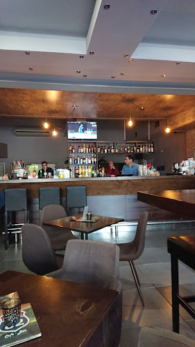 Route 82 - Γαστρονομία και φιλοξενία