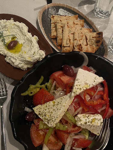 Opinii despre ΝΟΣΤΟΣ Ταβερνείο Μεζεδοπωλείο în Θεσσαλονίκη - Γαστρονομία και φιλοξενία