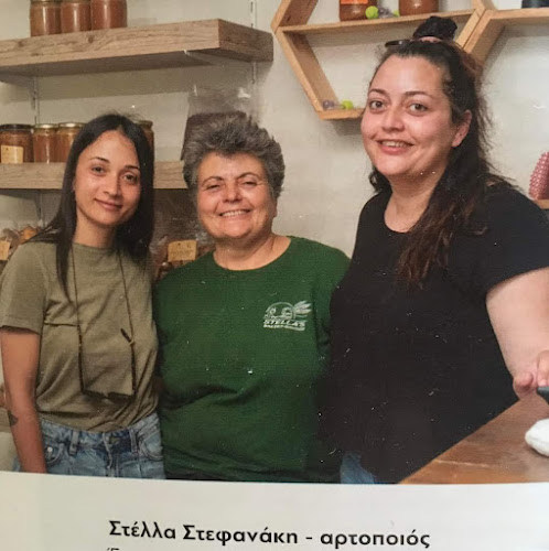 Οδός Θεόφιλου Τσιριντάνη Καστρί, Καστρί 730 01