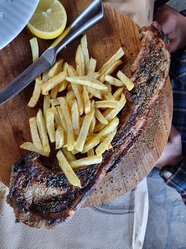 Comentarii opinii despre Παραδοσιακή Ταβερνα ΣΟΦΙΑ