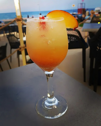 Green Parrot Beach Bar Rethymnon - Γαστρονομία και φιλοξενία