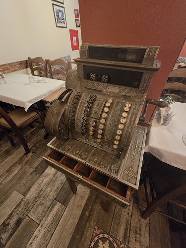 Παπαρρηγοπούλου 15, Θεσσαλονίκη 546 30