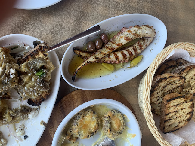 Tavern "To Filaraki" - Γαστρονομία και φιλοξενία