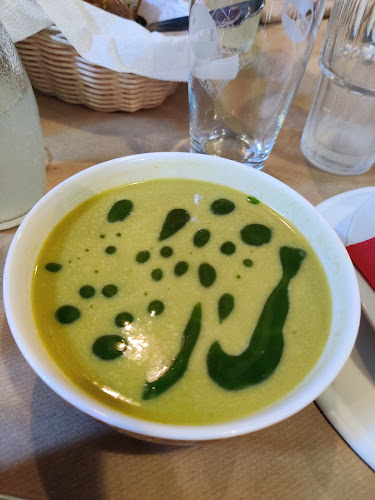 Πλαταιών 10, Αθήνα 104 35