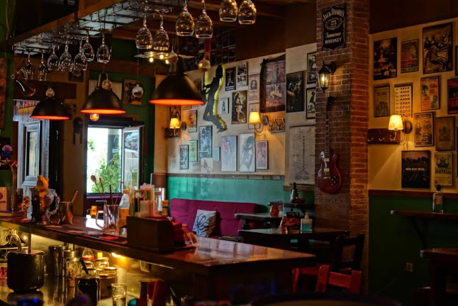 Zempi Place - Γαστρονομία και φιλοξενία