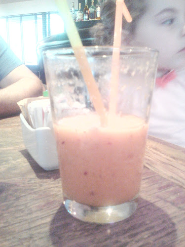 Πλ. Κωνσταντίνου Καραμανλή 349, Κηφισιά 145 63