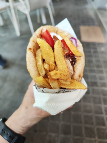 Αριστον - Γαστρονομία και φιλοξενία