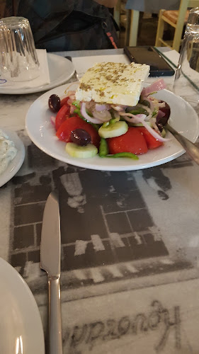 Κρυστάλλης - Γαστρονομία και φιλοξενία