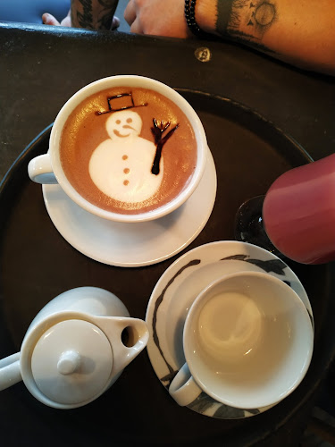 Ελ. Βενιζέλου 87, Χρυσούπολη 642 00