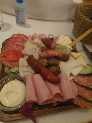 Πτολεμαίων 4, Αθήνα 116 35