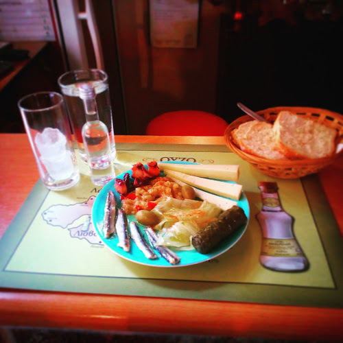 Comentarii opinii despre Καφενείο Μουχαμπέτι