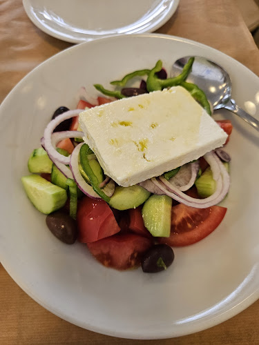 Comentarii opinii despre Εστιατόριο Ταβέρνα GEORGE’S STEAK HOUSE Γλυφάδα