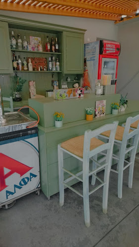 Opinii despre Αρτοζαχαροπλαστείο Μικρή Πλατεία în Καλαμπάκι - Γαστρονομία και φιλοξενία