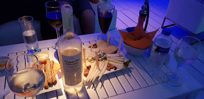 Λεωφ. Νίκης 38, Νέα Καλλικράτεια 630 80