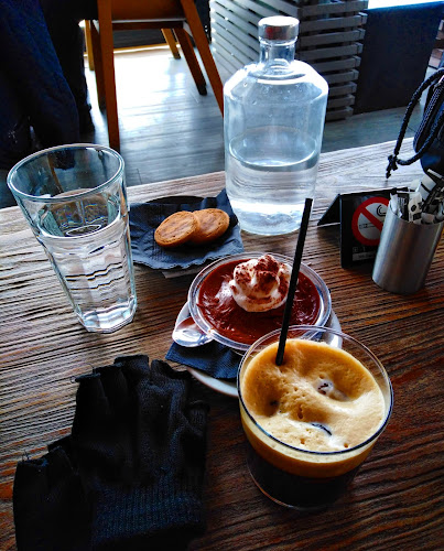 Opinii despre Καφετέρια Μομέντο în Χαλκίδα - Γαστρονομία και φιλοξενία