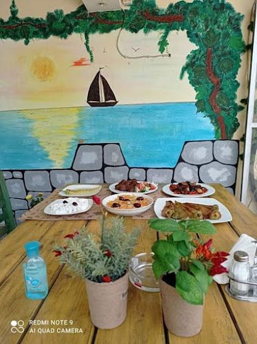 Opinii despre ΚΑΦΕ ΟΥΖΕΡΊ ΒΕΤΤΟΣ ΣΤΗ ΣΤΟΆ în Αλεξάνδρεια - Γαστρονομία και φιλοξενία