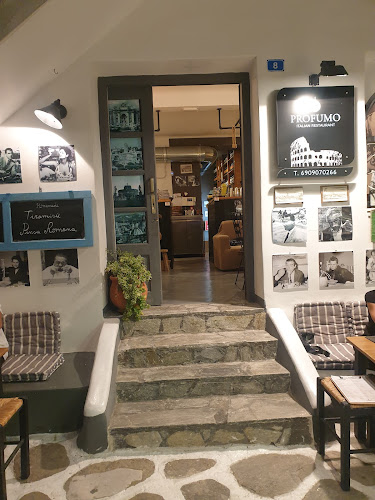 Comentarii opinii despre Profumo Paros